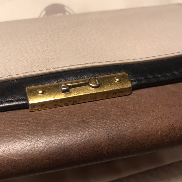 Fossil Wallet - Picture 5 of 5